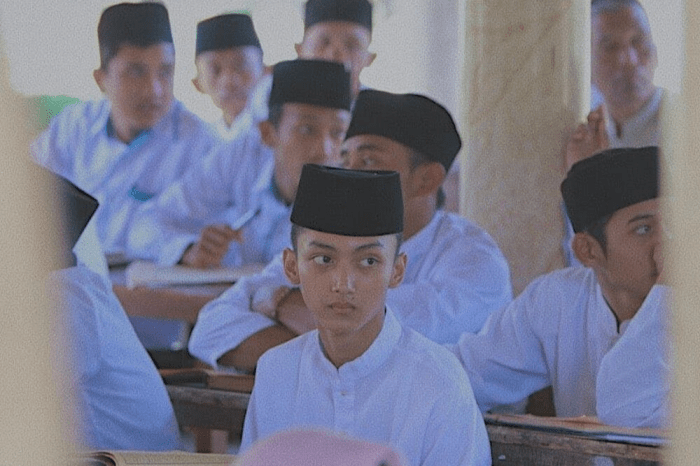 Alamat rumah gus azmi