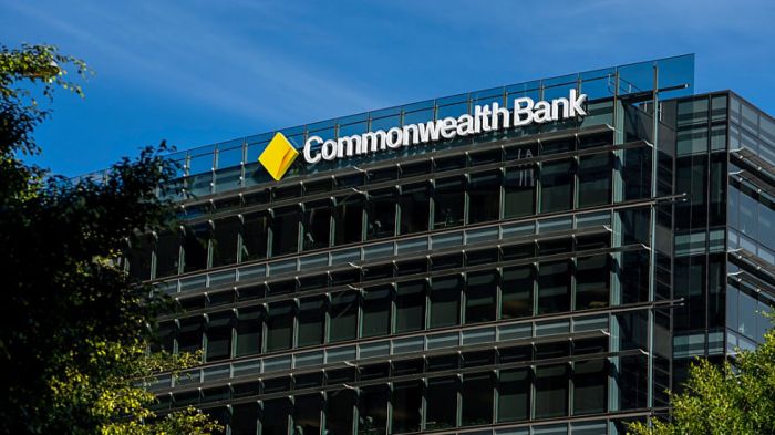 Gaji PT Bank Commonwealth