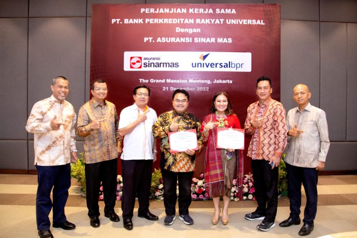 Gaji di PT Asuransi Sinar Mas dan PT Asuransi Bintang