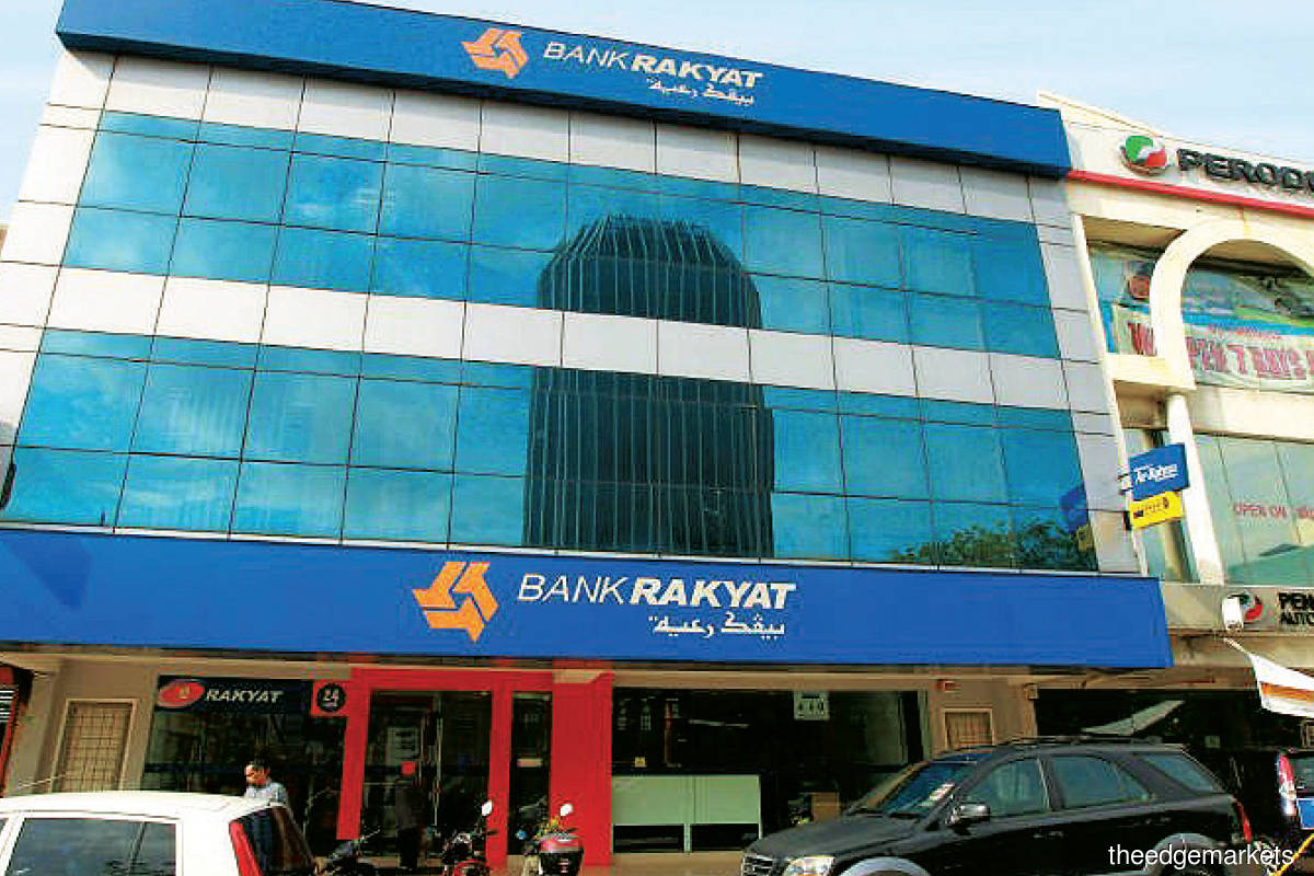 Gaji PT Bank Pembangunan Daerah Kalimantan Selatan (Bank Kalsel)