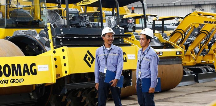 Gaji PT United Tractors