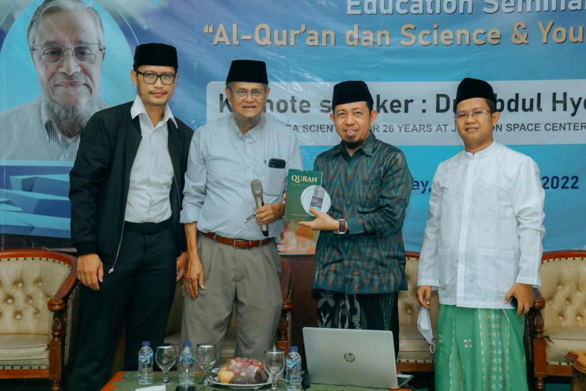 Biaya masuk pondok pesantren Asshiddiqiyah