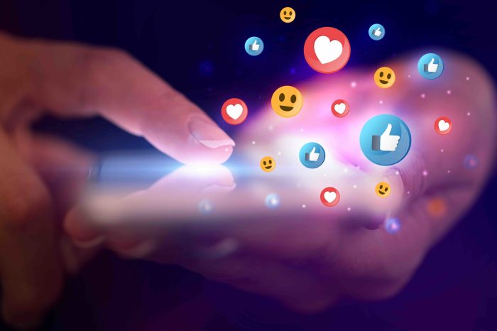 Dark social media bbm