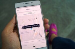 Naik uber semakin aman dan nyaman