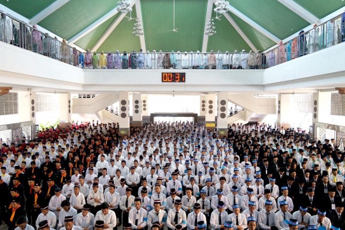 Gaji lulusan universitas islam negeri uin sunan kalijaga yogyakarta uin kalijaga