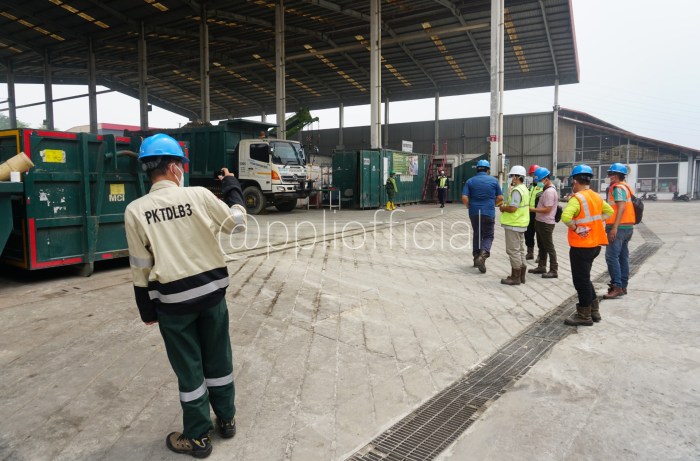 Gaji pt prasadha pamunah limbah industri