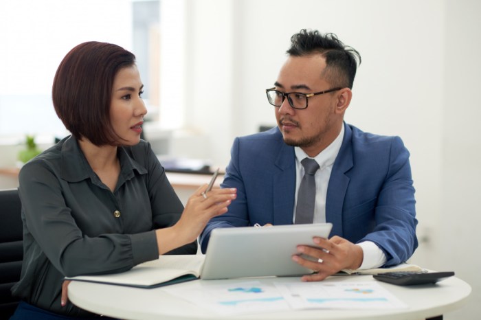 Gaji funding officer
