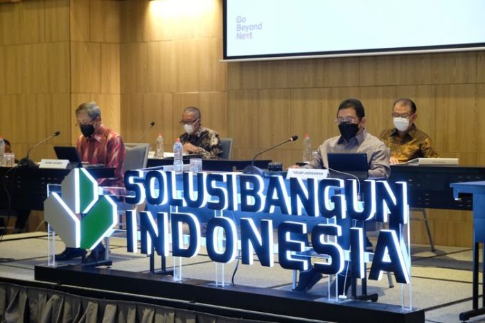 Gaji pt solusi bangun indonesia tbk