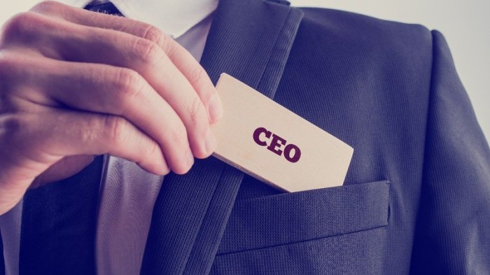 Gaji head of corporate communication