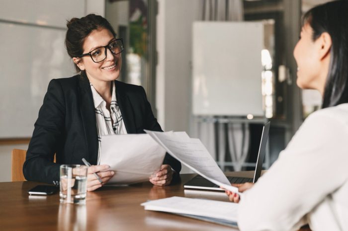 Gaji senior product manager