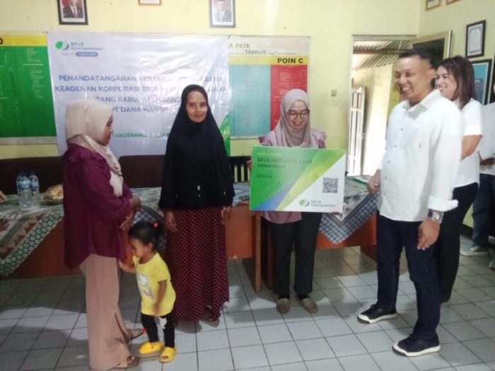 Gaji pt dana mandiri sejahtera