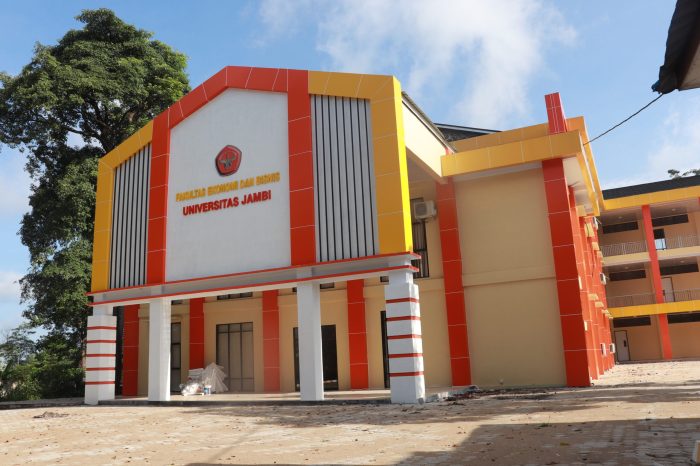 Gaji universitas jambi unja