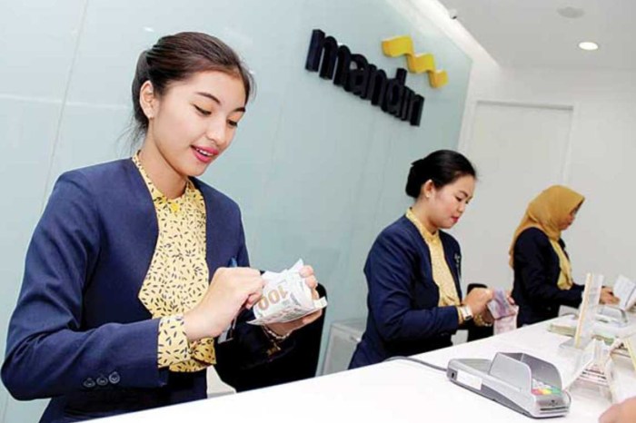 Gaji karyawan bank mega