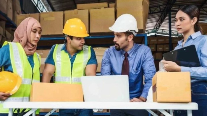 Gaji helper gudang tugas dan tanggungjawabnya