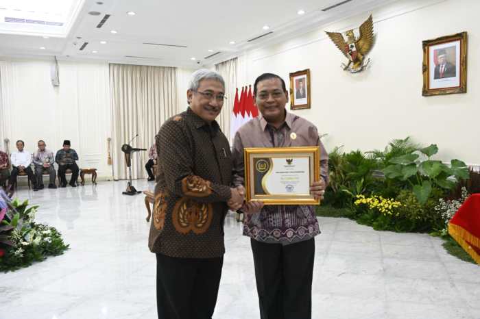 Gaji lulusan universitas tanjungpura untan