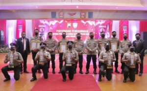 Gaji pt bpr surya yudhakencana banjarnegara