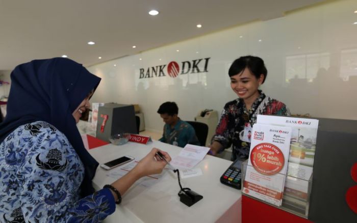 Gaji bank dki