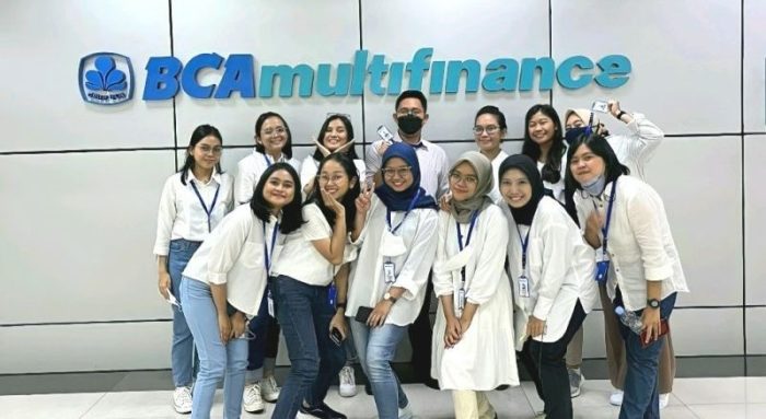 Gaji bca multifinance