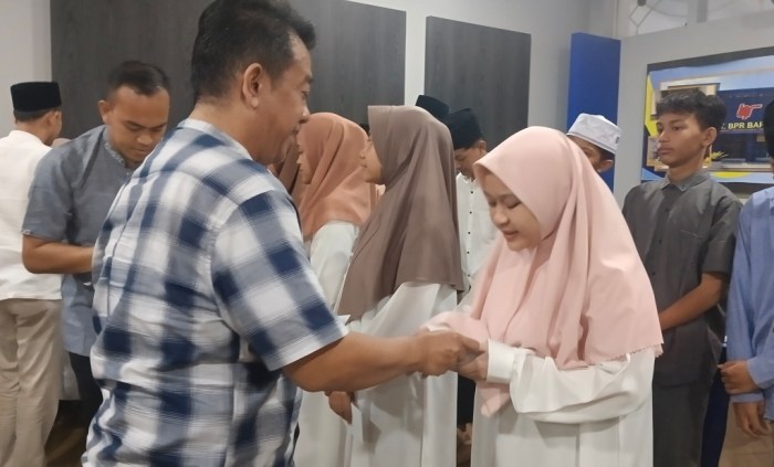Gaji pt bpr bapera batang