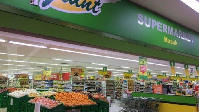 Giant gerai kompas pamit resmi menjelang penutupan diskon seluruh rabu melakukan milik pergantian tutup pola hidup tren tanda amalia