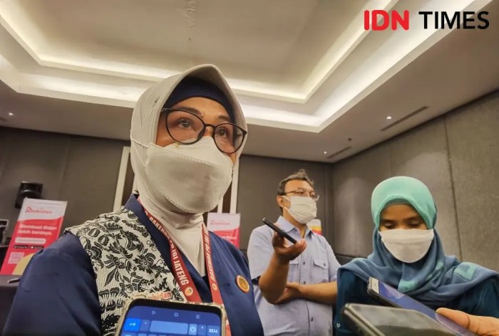 Gaji bidan desa