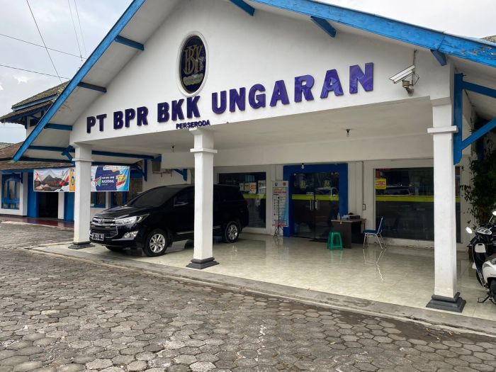 Gaji pt bpr bkk kudus