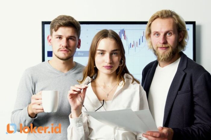 Gaji legal manager