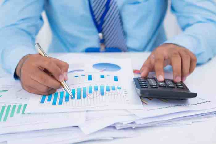 Gaji finance manager