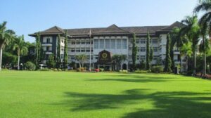 Gaji lulusan universitas mataram unram